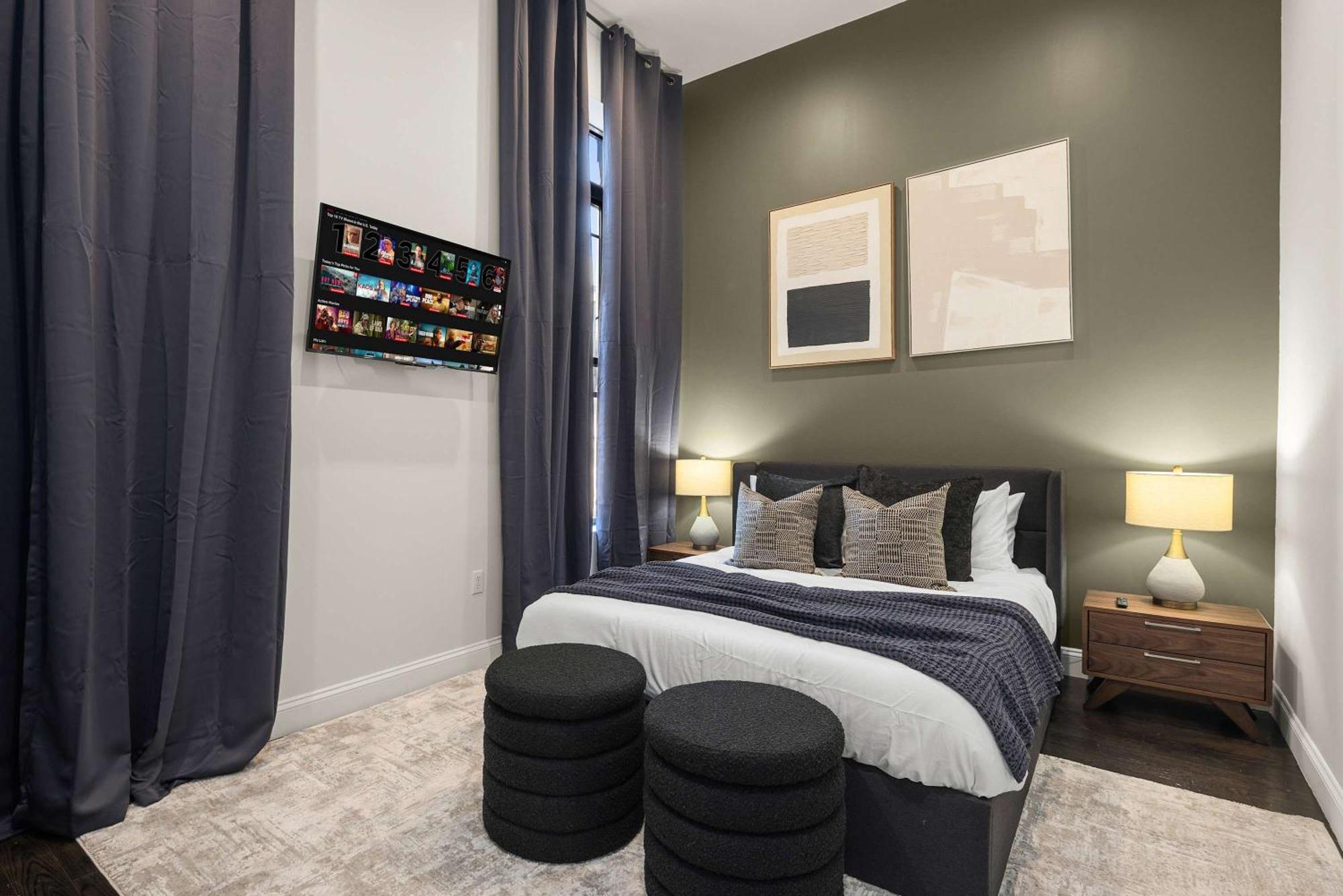 Luxe Harlem Retreat 3br Designer W Parking Apartment *