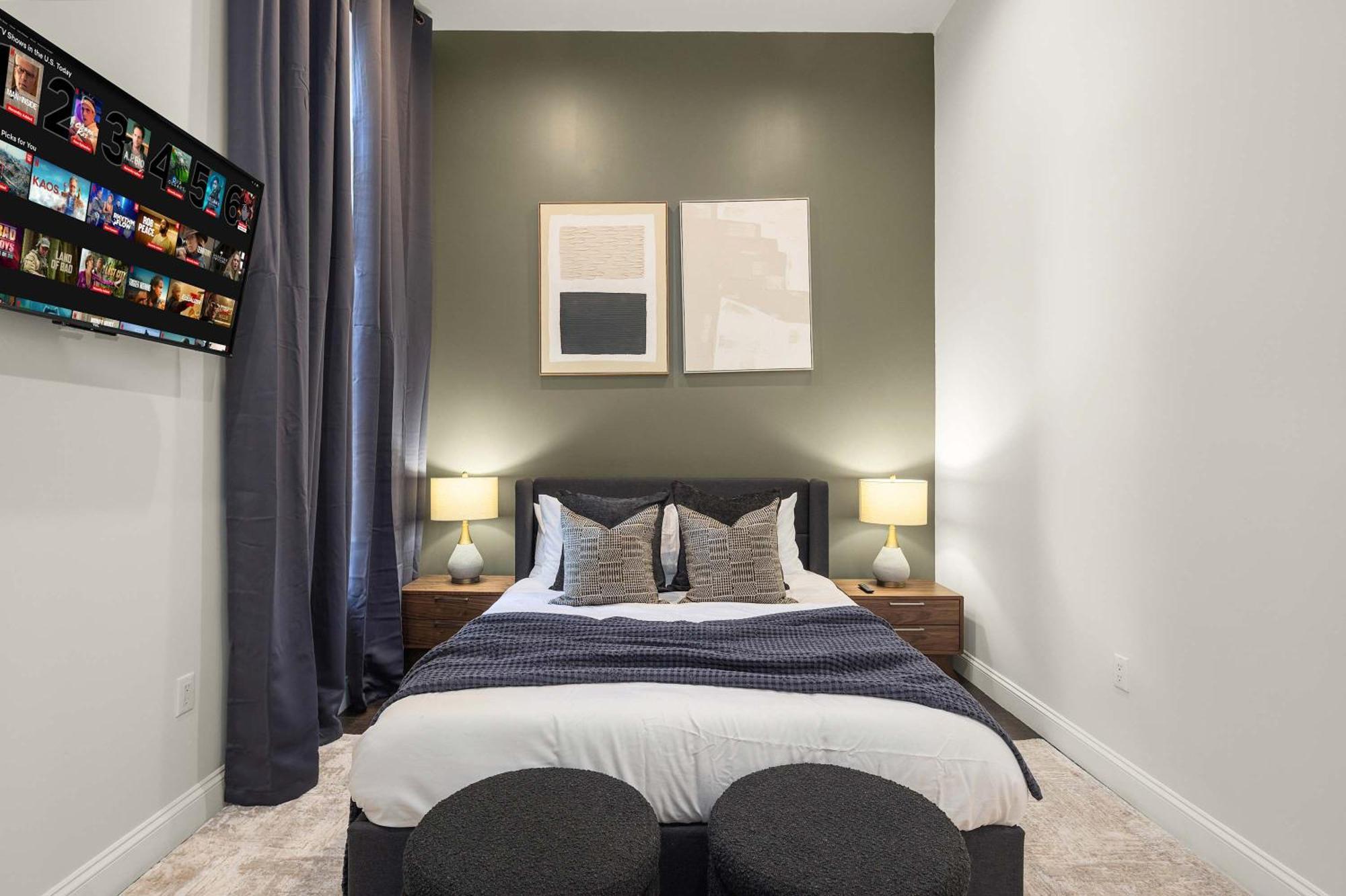 Apartment Luxe Harlem Retreat 3br Designer W Parking *